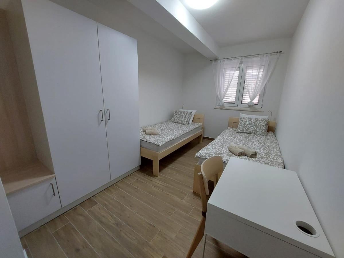 Seashells Apartments Tribunj Tribalj 外观 照片